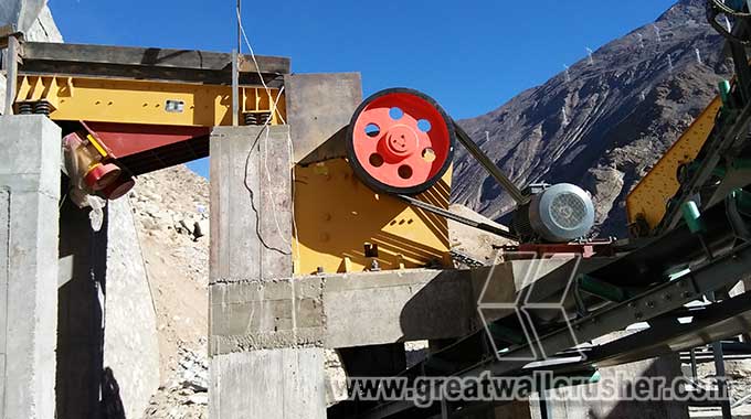 small jaw crusher for sale in basalt crushing plant